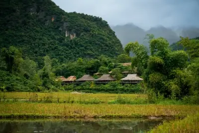 
Mai Chau
